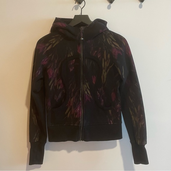 Lululemon | Midnight Iris Scuba Hoodie | Size 6 - Picture 4 of 11